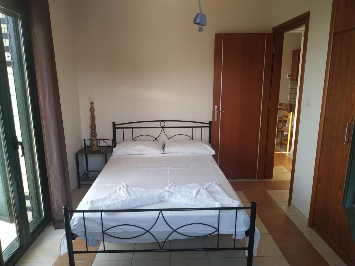Papadeas Villas Megali Mantineia Dış mekan fotoğraf